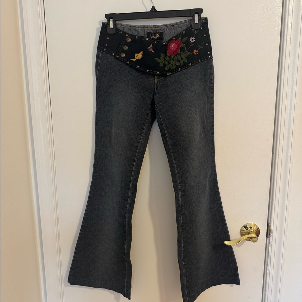 Embroidered Angels Flare Jeans - Black and Red Low rise